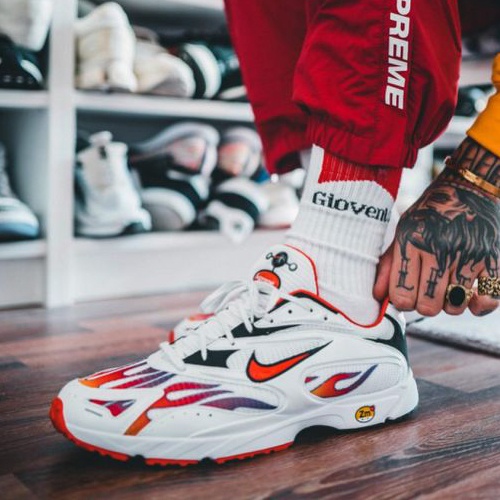 Supreme SUPREME X NIKE ZOOM STREAK SPECTRUM PLUS (WHITE/RED) | GVG STORE. K-POP, K-FASHION STORE. Worldwide Shipping.